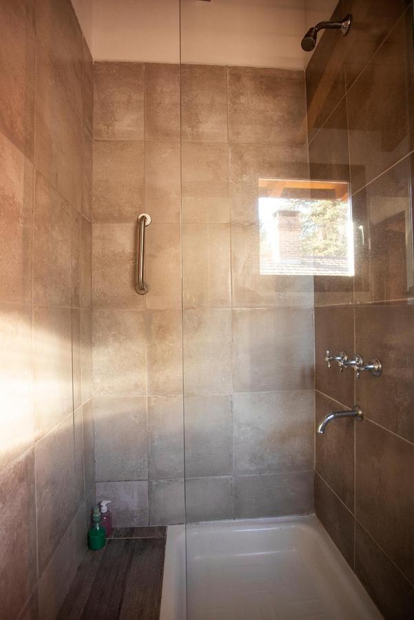 Cucu Haus Hostel Ла-Кумбресита Экстерьер фото