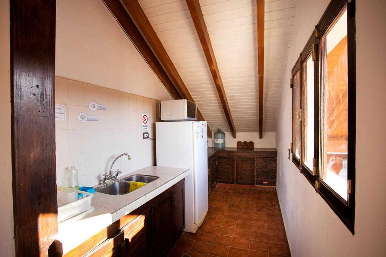 Cucu Haus Hostel Ла-Кумбресита Экстерьер фото